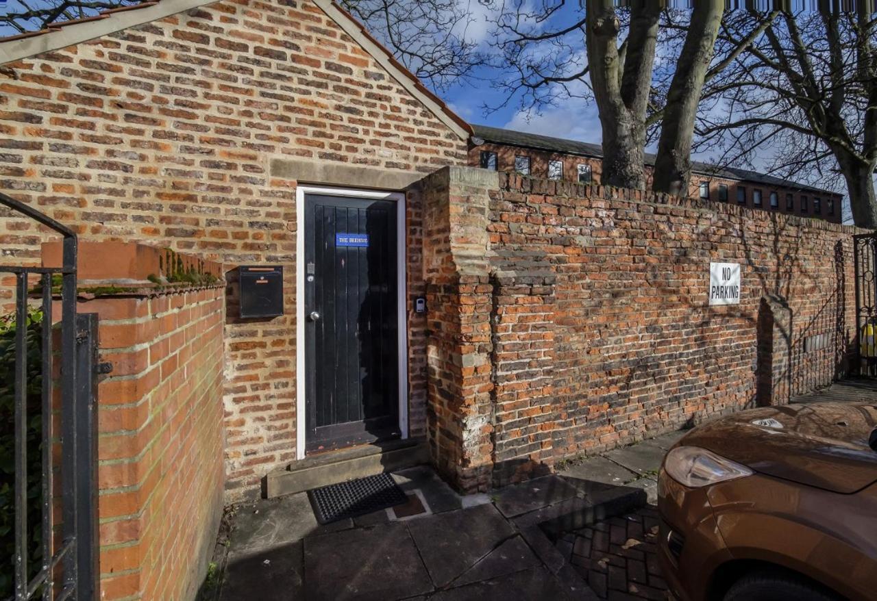 The Beehive Studio Apartamento York Exterior foto